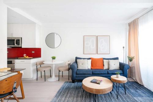809-2A Gorgeous 1BR New W D Modern Best Location in New York, USA