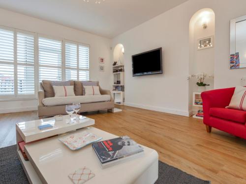 10 Cove View - image 8