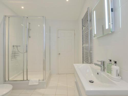 10 Cove View - image 13