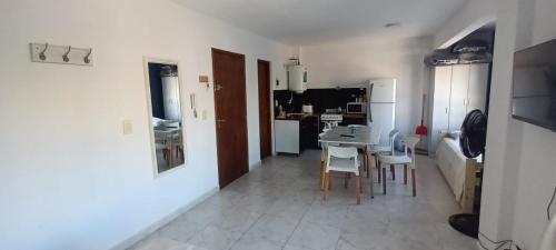 Monoambiente super cómodo y cerca de todo Monoambiente super cómodo y cerca de todo