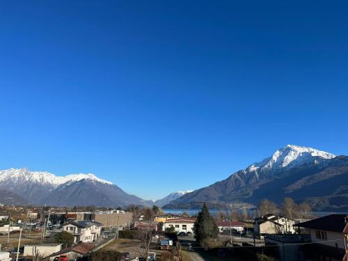  Nymphs of Lake Como, House of Harmony - Lake view apartment in Dongo