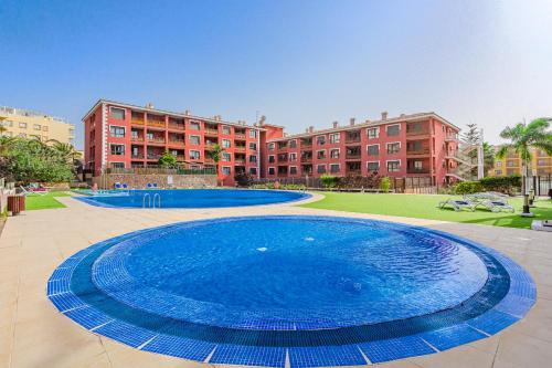 Palm Mar Mocan 4 Beautiful apartment with AC, swimming pool & parking