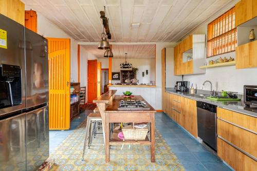 Casa Campestre con Jacuzzi y 4 habitaciones en Pereira in Mundo Nuevo