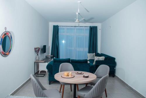 Patogumai, Malindi Beach Breeze in Malindi