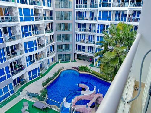 Grand Avenue Residence condominium