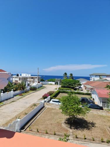 Alrededores, Paradise place grande hotel rooms in Discovery Bay