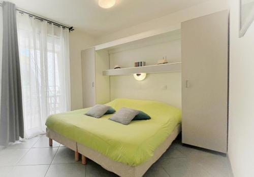 Appartement 6 personnes vue mer Baie de Cannes - Antibes Appartement 6 personnes vue mer Baie de Cannes - Antibes