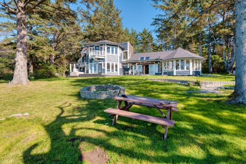 Pirate Cove Retreat - Main Home