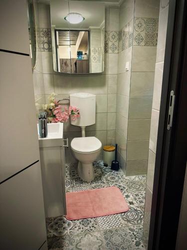 ห้องน้ำ, Guszti 2 Apartman in บูไดวารอส