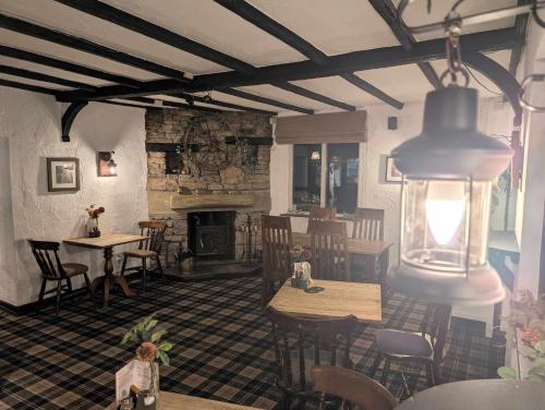 Gilpin Bridge Inn - image 10