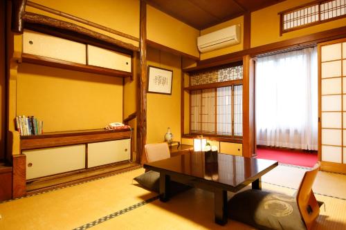 Japanese-Style Room with Shared Bathroom and Toilet - Main Building - Non-Smoking