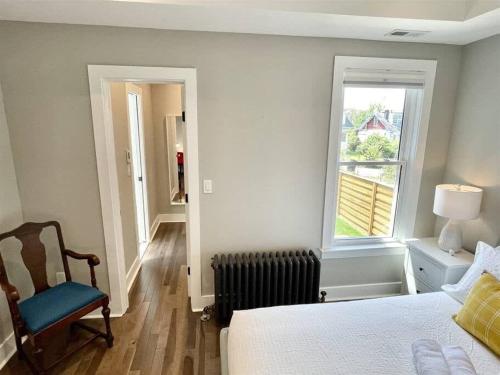 The Little Nest Charming Brookland Parking The Little Nest Charming Brookland Parking