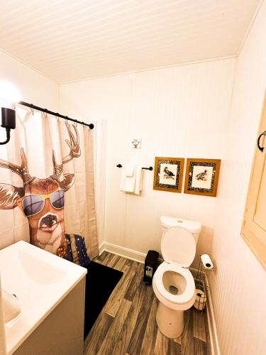 Bigfoot Retreat-private Condo 1bed1bathbalcony detail