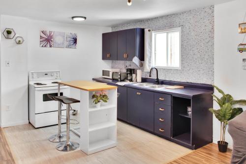 Entire Suite near YQM, NBCC, Champlain mall and Moncton Hospital