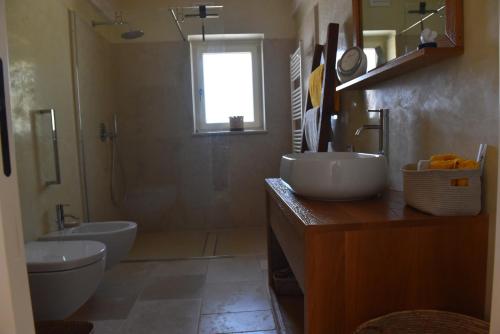 Trulli dellamore with private heated pool in Fumarola