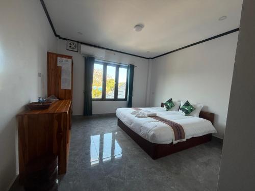 Manythip Hotel near Louang Namtha Flygplats