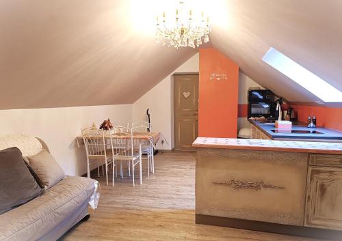 Gîte Ha-Py Cocon (Gite Ha-Py Cocon) in Campan