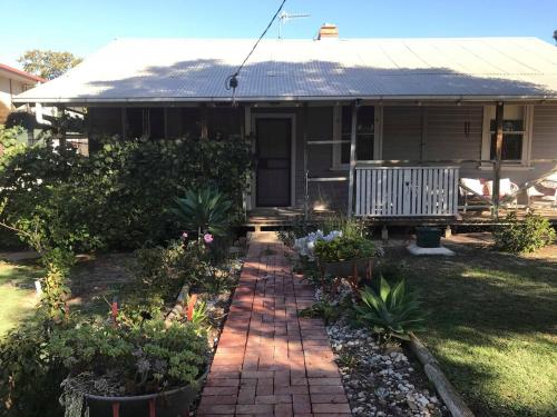 . Country Style Cottage
