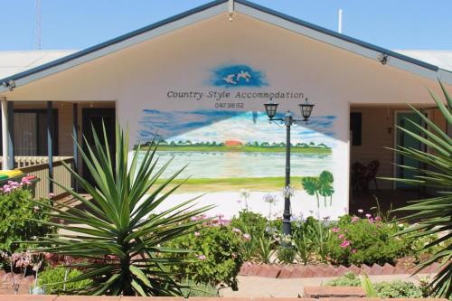 Country Style Accommodation Unit 1