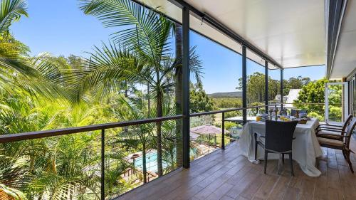 Rivers Edge Oasis -Karuah, Infinity Pool and Private Cinema room in Karuah