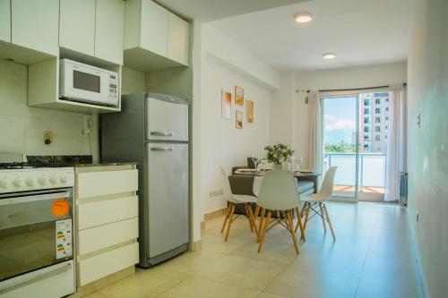 One-Bedroom Apartment image 8