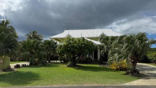 Villa Ola Kala in Lovlenda