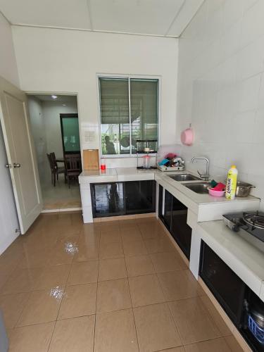Kitchen, Moyan (Batu Kawa) @ Natol in Bau