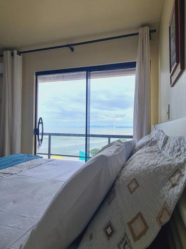 Apartamento Pé na Areia, a 12 min do Beto Carrero (Apartamento Pe na Areia, a 12 min do Beto Carrero) in กราวาตา