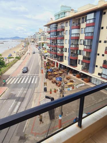 Apartamento Pé na Areia, a 12 min do Beto Carrero Apartamento Pé na Areia, a 12 min do Beto Carrero