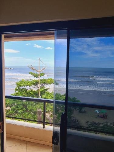 ทัศนียภาพ, Apartamento Pé na Areia, a 12 min do Beto Carrero (Apartamento Pe na Areia, a 12 min do Beto Carrero) in กราวาตา