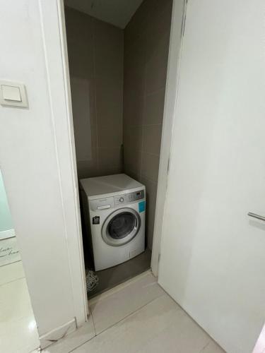 Convenient KLCC 2-Bedroom Unit