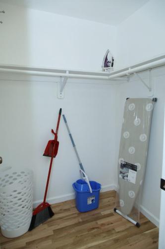 Spacious 3 Bedroom, 15 Min to EWR Airport and Parks