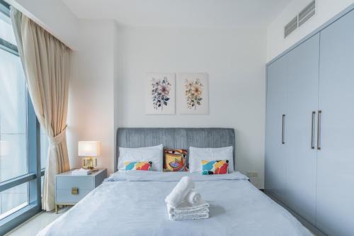 Scenic lake view 2BR near metro in Cluster A, JLT - Allsopp&Allsopp, Dubaï (photo 9)