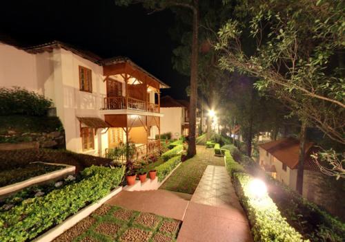 ทัศนียภาพภายนอกโรงแรม, เคทีดีซี ที เคาน์ตี้ รีสอร์ท (KTDC Tea County Resort) in ไซเลนต์ แวลเลย์