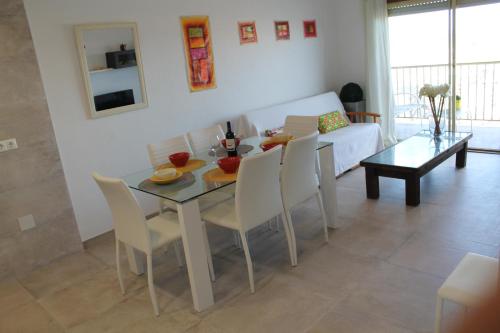 Létesítmények, Cerro Mar in Cerromar