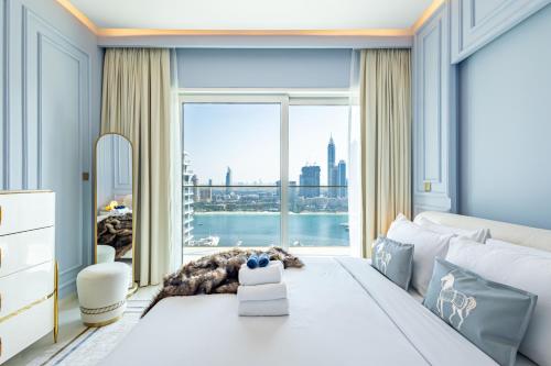 Lux Designer 2BR - Grand Bleu - Waterfront Living - image 4