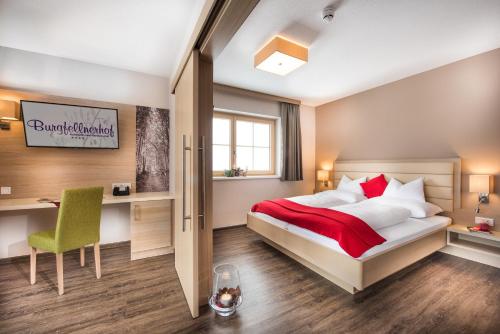 Junior Suite with Balcony or Terrace image 5