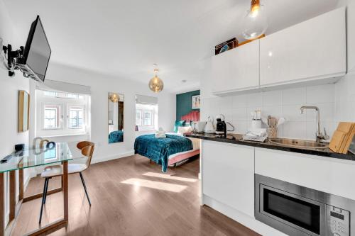 Urban Elegance Luxury Living with Kitchenette, Londres