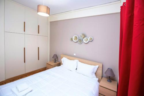 Peaceful Renovated Apartment Near Lycabettus Hill, Atenas (foto 7)