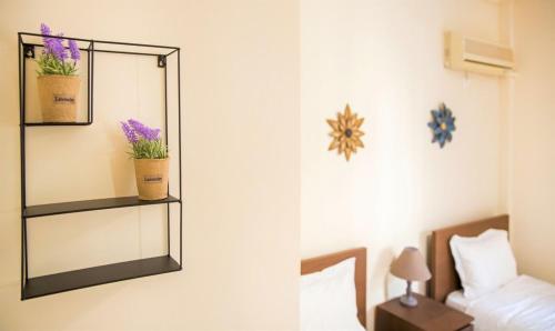 Peaceful Renovated Apartment Near Lycabettus Hill, Atenas (foto 10)