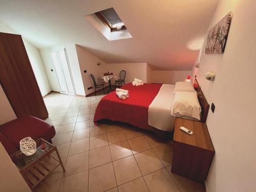 Large Double Room