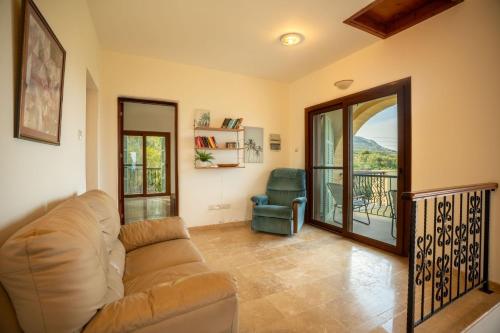 Beautiful Villa with stunning sea view