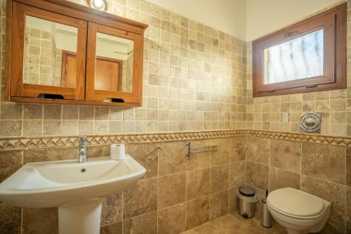 Beautiful Villa with stunning sea view