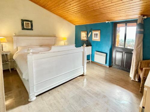 Gite Les Saules, Pyrénées - Vues Imprenables sur les Montagnes, Piscine Jacuzzi (Gite Les Saules, Pyrenees - Vues Imprenables sur les Montagnes, Piscine Jacuzzi) in La Barthe-de-Neste