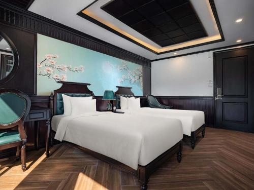 Senior Suite Twin/ Double Private Balcony - 2 Days 1 Night image 2