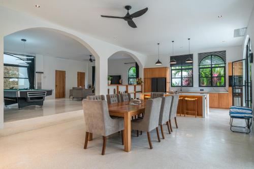 Villa image 10