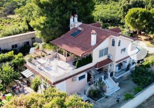 Vacation Villa's bedroom B gîte à louer Yialoú