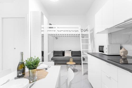 ARQ16 - Duomo-Loreto - Central - Modern 1