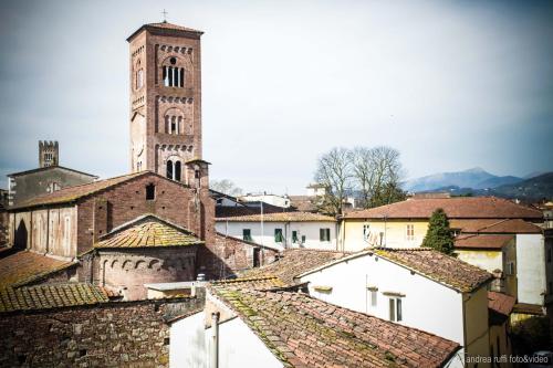 

Il rifugio degli Innamorati...di Lucca
