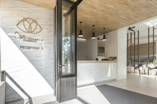 Vestíbulo, Carnation Residence in Samut Prakan